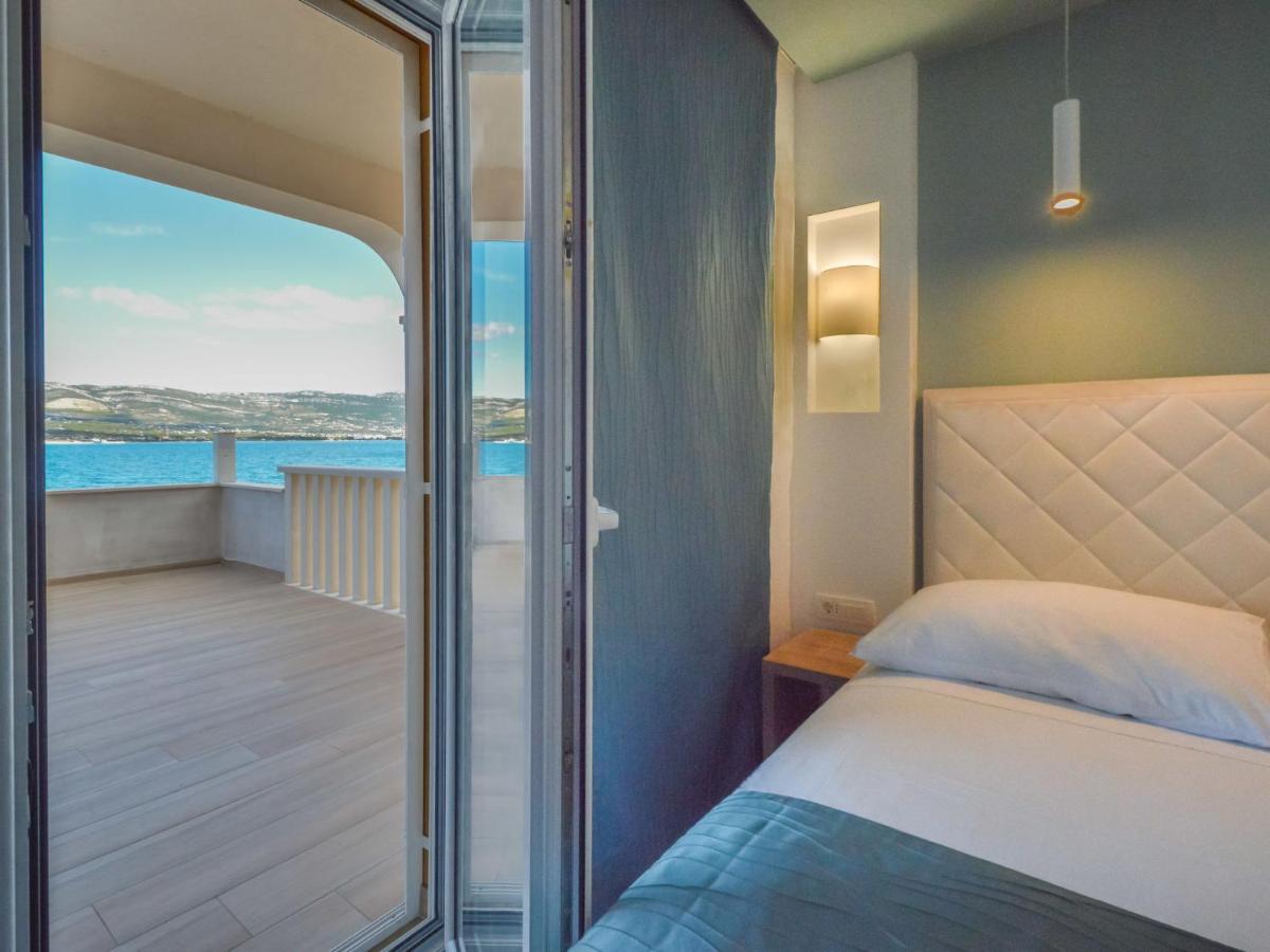 Apartment Mornar-5 By Interhome Trogir Exteriör bild