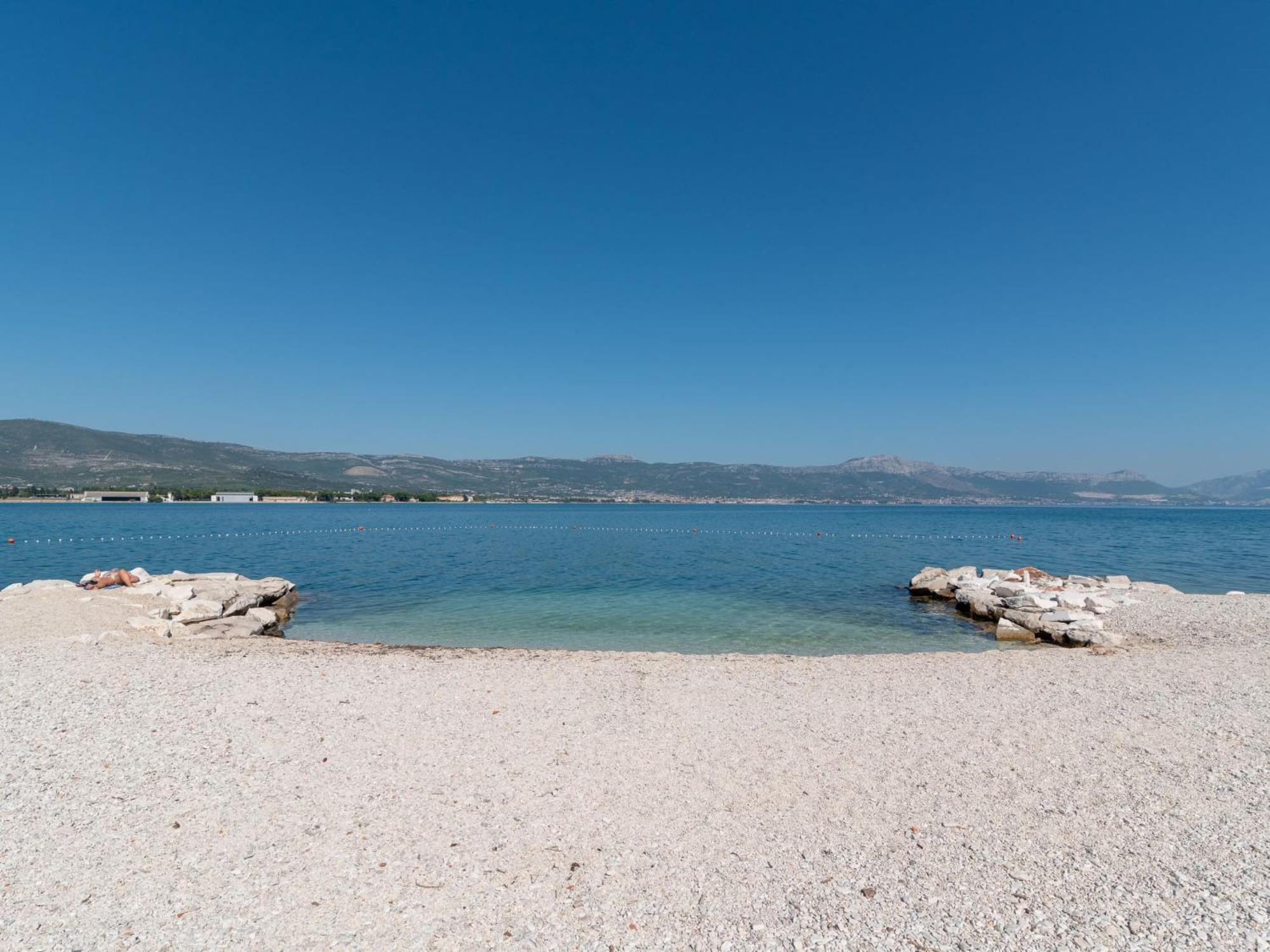 Apartment Mornar-5 By Interhome Trogir Exteriör bild